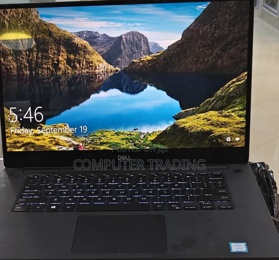 New Laptop Dell Inspiron 15 16GB Intel Core i7 SSD 512GB