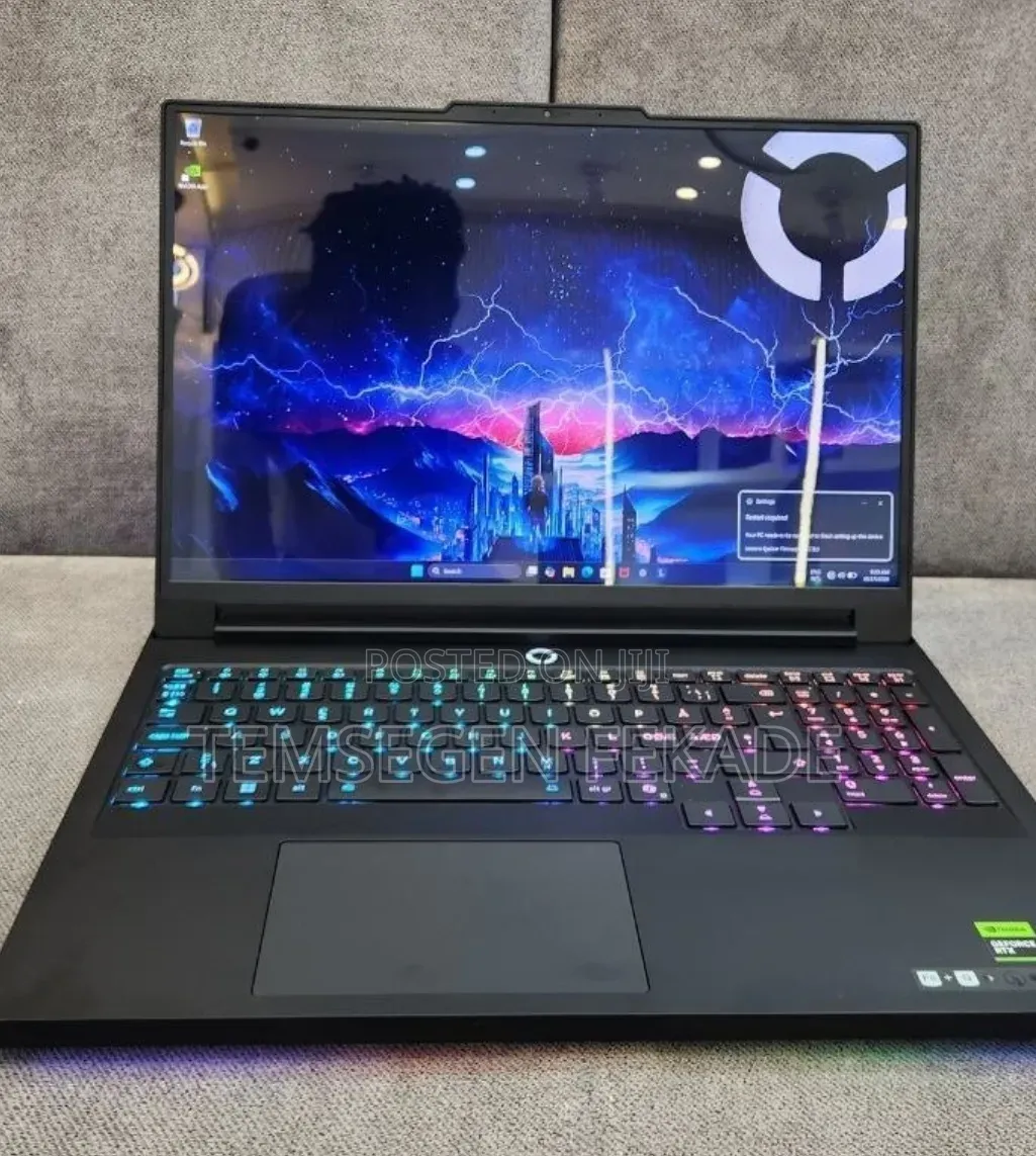 New Laptop Lenovo Legion 5 32GB Intel Core Ultra 9 SSD 2T