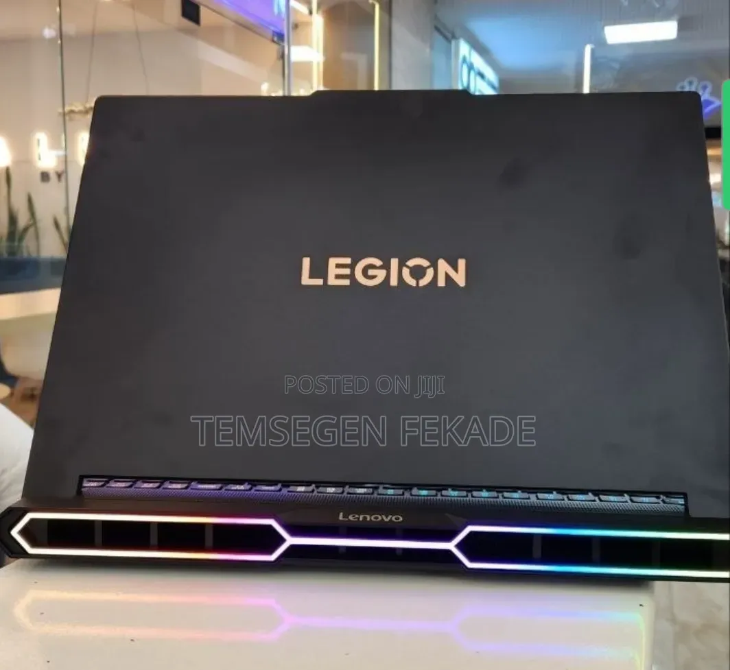 New Laptop Lenovo Legion 5 32GB Intel Core Ultra 9 SSD 2T