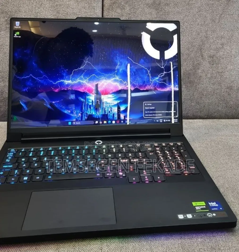 New Laptop Lenovo Legion 5 32GB Intel Core Ultra 9 SSD 2T