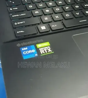 New Laptop MSI GP75 Leopard 16GB Intel Core i7 SSD 512GB