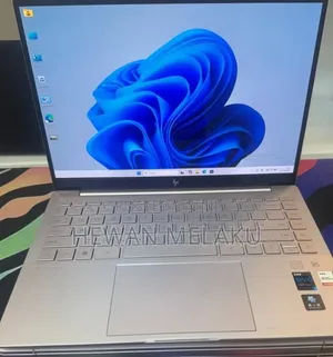New Laptop HP Pavilion 14 16GB Intel Core i7 SSD 1T
