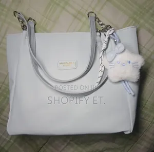 Women's Bag (30% Off)
