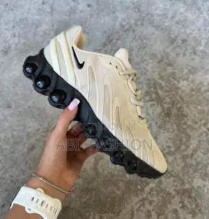 Nike Air Max DN8 "Tan Sail Beige" Sneakers – NEW ARRIVAL