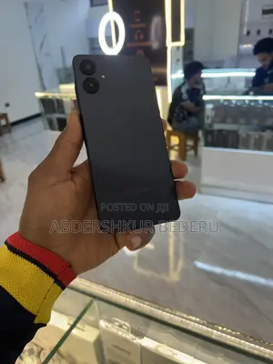 Samsung Galaxy A06 64 GB Black