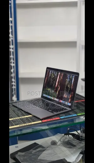 New Laptop Apple MacBook Pro 2021 M1 32GB Apple M1 SSD 1T