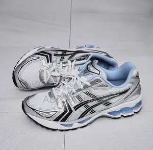 ASICS Fashion Sneakers – NEW ARRIVAL