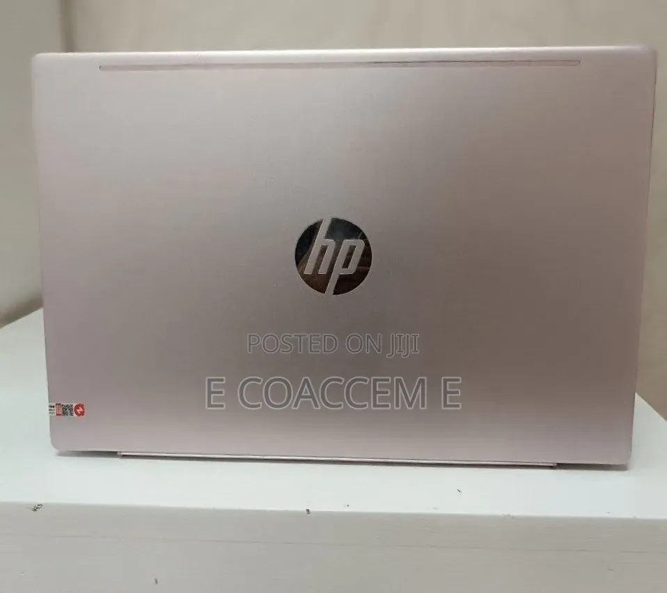 New Laptop HP 14-ep0063 16GB Intel Core i5 SSD 512GB