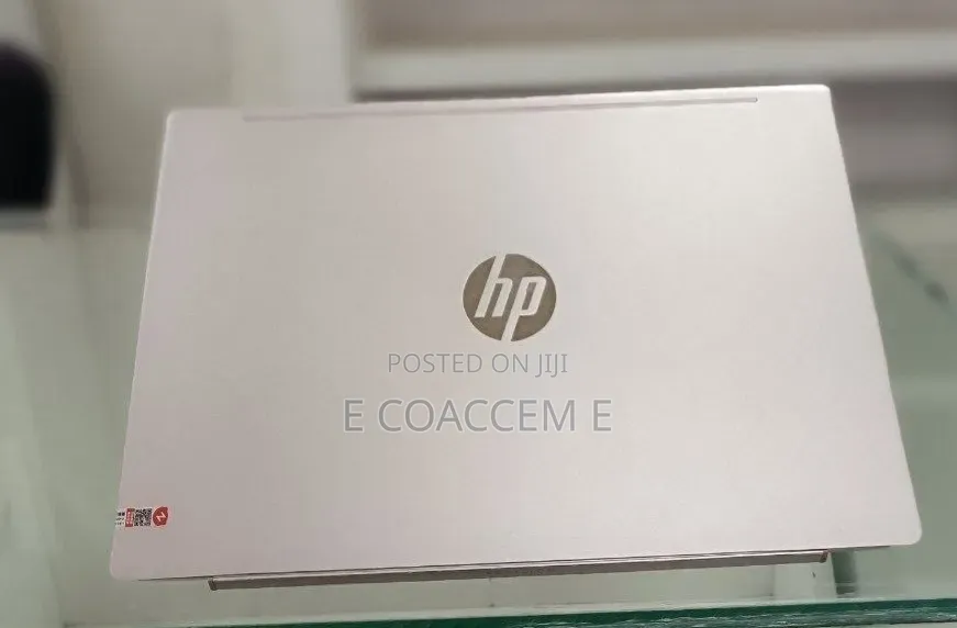 New Laptop HP 14-ep0063 16GB Intel Core i5 SSD 512GB