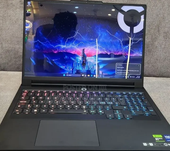 New Laptop Lenovo Legion 5 32GB Intel Core Ultra 9 SSD 2T