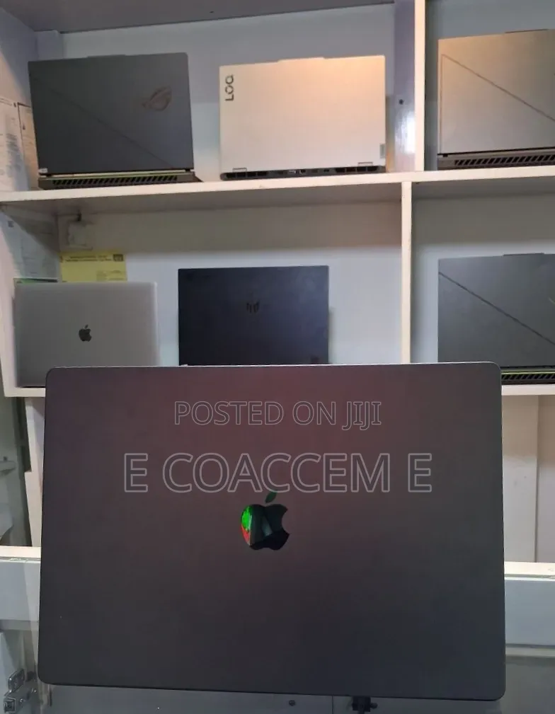 New Laptop Apple MacBook Pro 2024 M4 Max 48GB Apple M4 SSD 2T