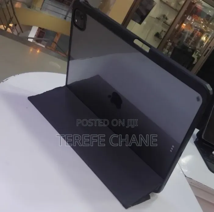 New Apple iPad Pro 12.9 (2020) 1 TB