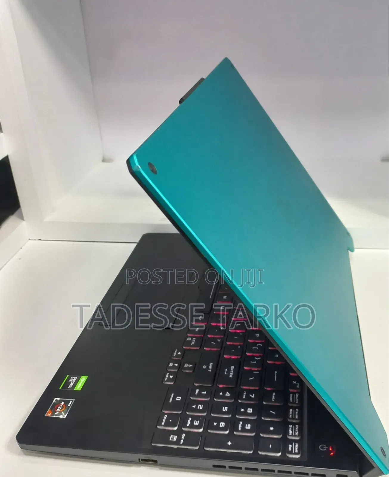 New Laptop Asus 16GB AMD Ryzen 7 SSD 512GB