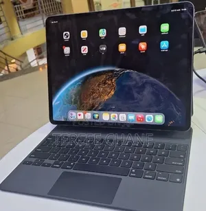 New Apple iPad Pro 12.9 (2021) 256 GB