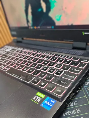 New Laptop Acer Nitro V 16S 16GB Intel Core i7 SSD 1T