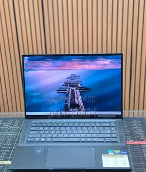 New Laptop Asus Zenbook 15 OLED 32GB Intel Core i9 SSD 1T