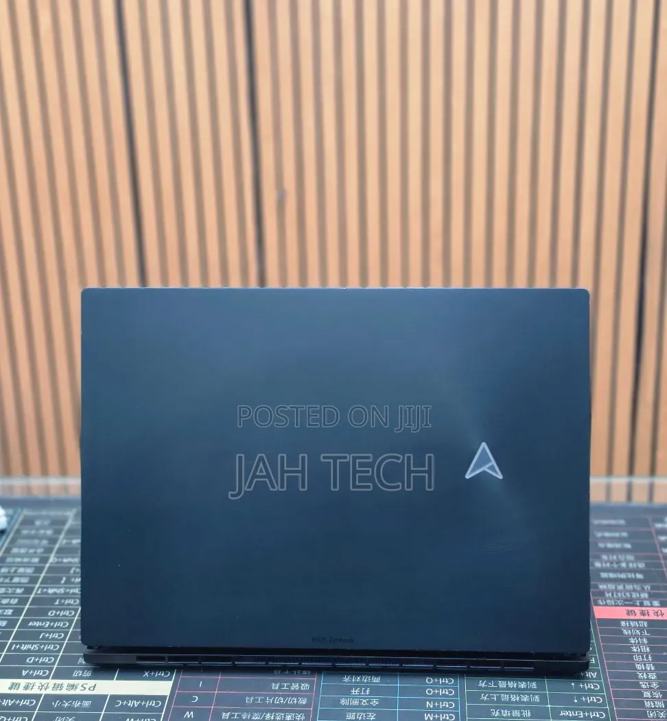 New Laptop Asus Zenbook 15 OLED 32GB Intel Core i9 SSD 1T