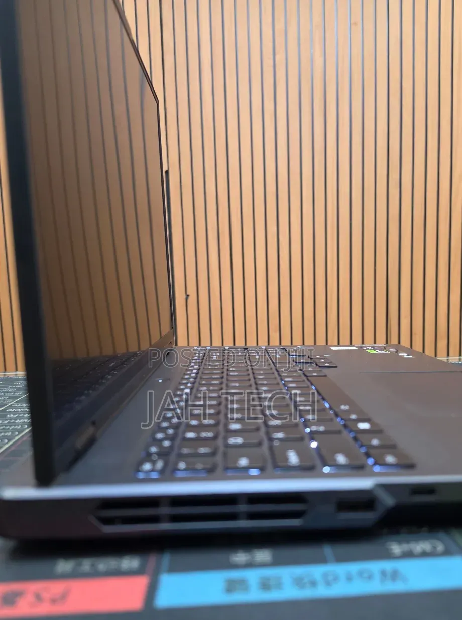 New Laptop Lenovo Legion 5 16GB Intel Core i9 SSD 1T