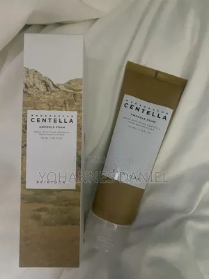 Centella Foam Cleanser – Skin1004 Facial Cleanser