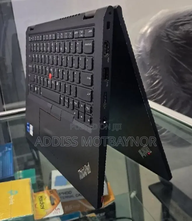 New Laptop Lenovo ThinkPad Yoga 16GB Intel Core i5 SSD 512GB