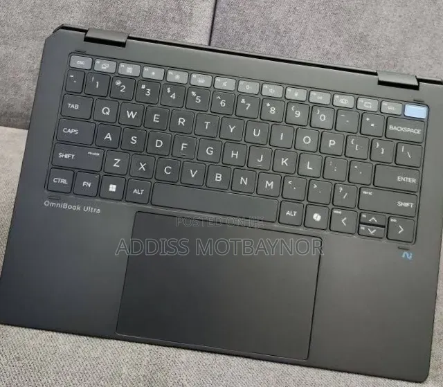New Laptop Lenovo ThinkPad Yoga 32GB Intel Core Ultra 7 SSD 1T