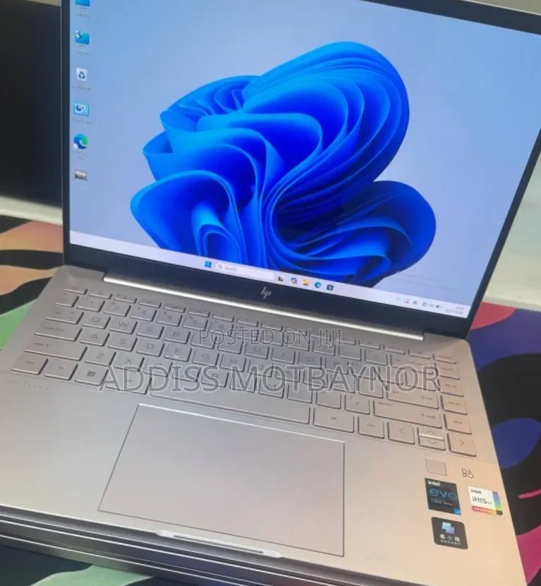New Laptop HP Pavilion 15 16GB Intel Core Ultra 7 SSD 512GB