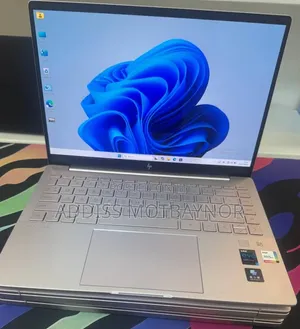New Laptop HP Pavilion 15 16GB Intel Core Ultra 7 SSD 512GB