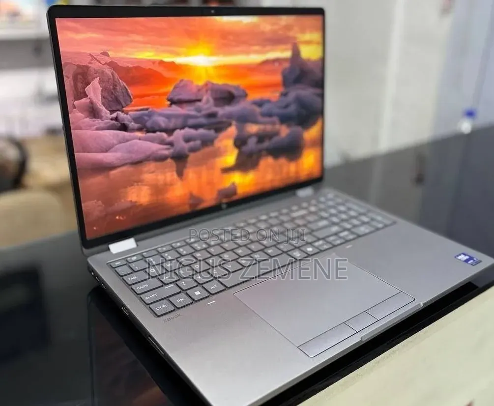 New Laptop HP Zbook Fury 15 G7 32GB Intel Core Ultra 7 SSD 1T