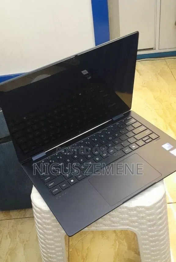 New Laptop HP Envy 14 16GB Intel Core Ultra 7 SSD 512GB