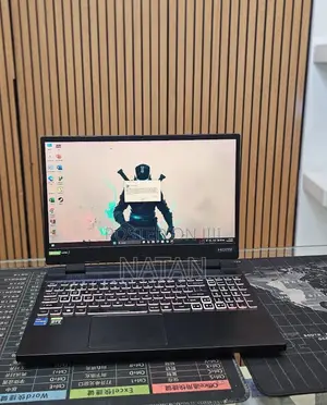 New Laptop Acer Nitro 17 16GB Intel Core i7 SSD 1T