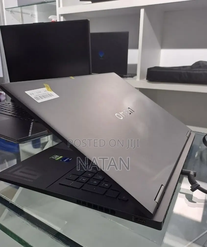 New Laptop HP Omen 16 16GB Intel Core i9 SSD 1T