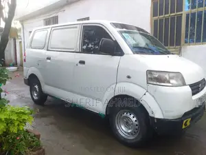 Suzuki APV Minibus 2007 White