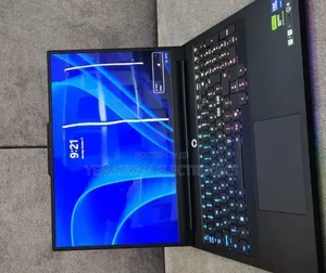 New Laptop Lenovo Legion 5i 32GB Intel Core Ultra 9 SSD 2T