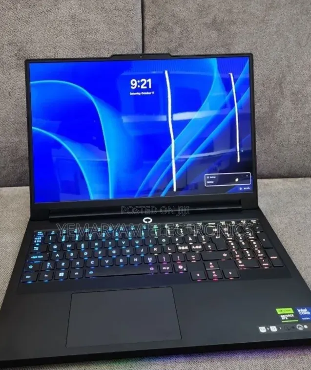 New Laptop Lenovo Legion 5i 32GB Intel Core Ultra 9 SSD 2T