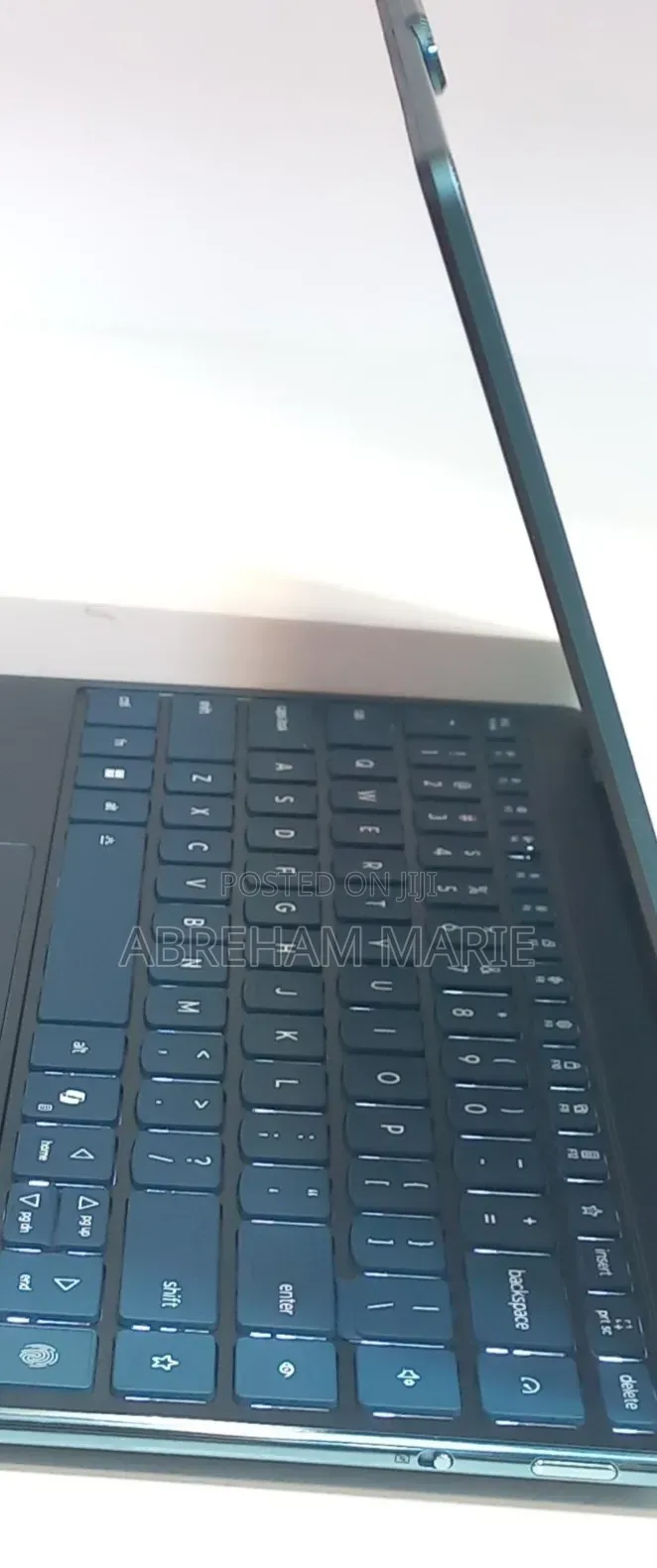 New Laptop Lenovo Yoga 11e 16GB Intel Core Ultra 7 SSD 1T