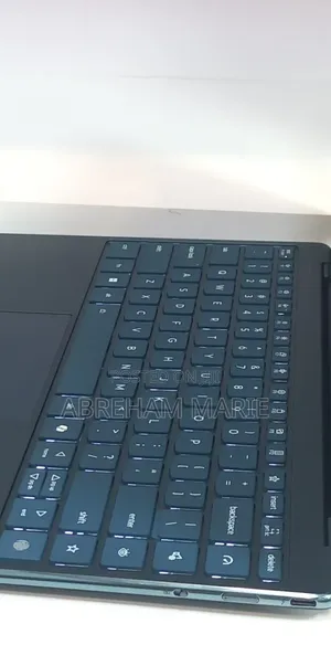 New Laptop Lenovo Yoga 11e 16GB Intel Core Ultra 7 SSD 512GB