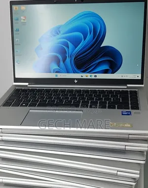 New Laptop HP EliteBook 840 G8 16GB Intel Core i5 SSD 512GB