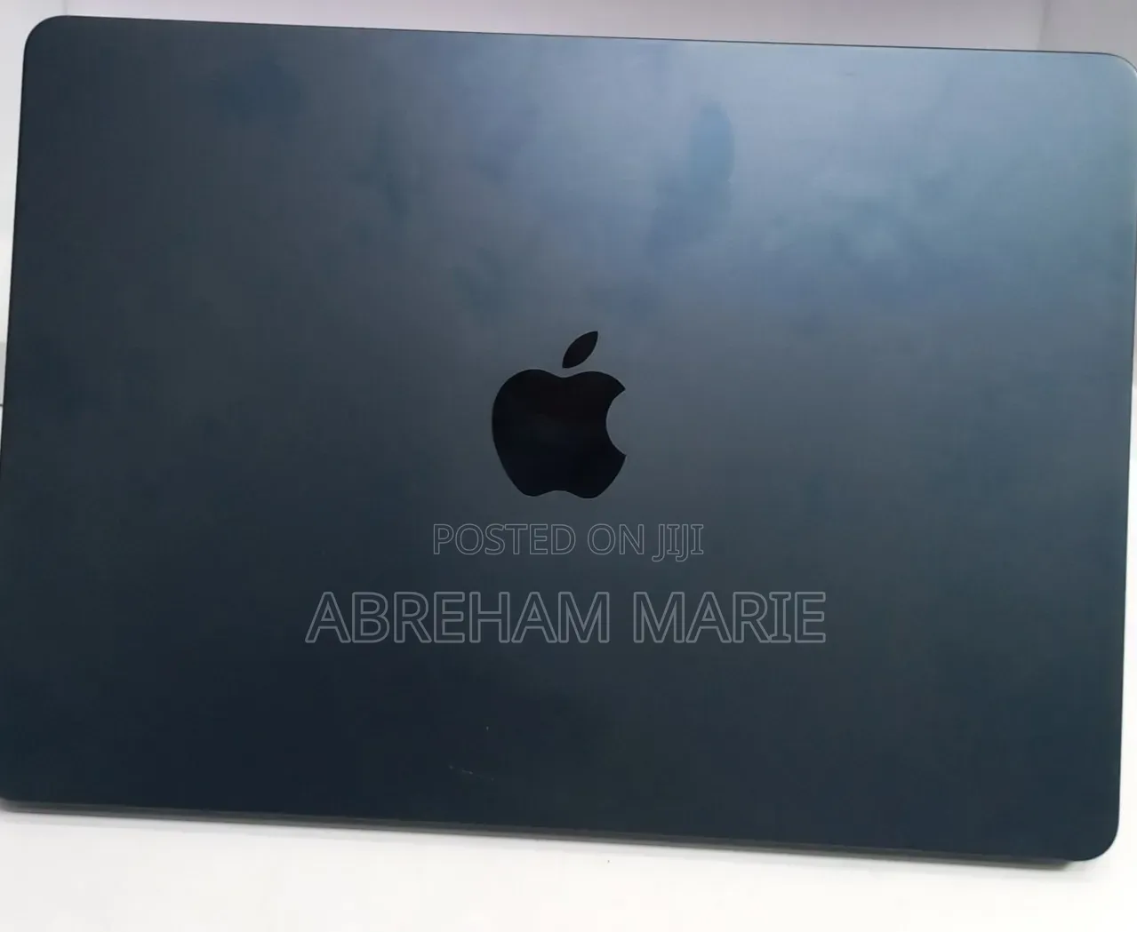 New Laptop Apple MacBook Air 2022 M2 8GB Apple M2 SSD 256GB