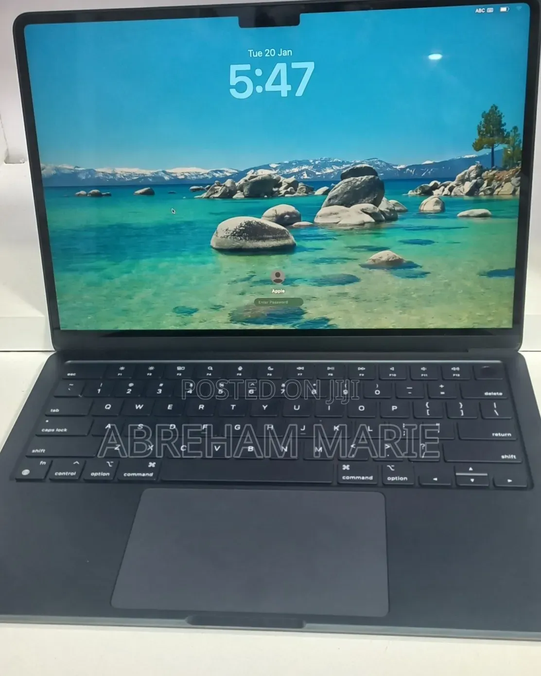 New Laptop Apple MacBook Air 2022 M2 8GB Apple M2 SSD 256GB