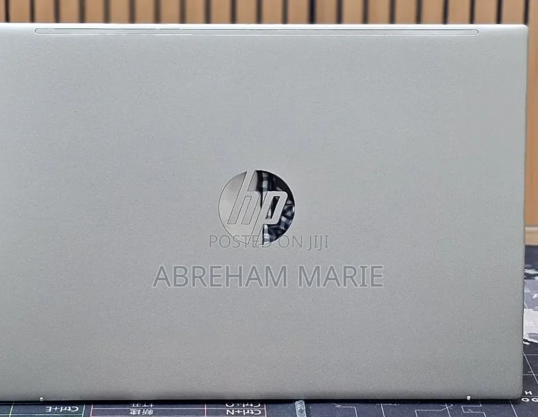 New Laptop HP Pavilion 13 16GB Intel Core i7 SSD 512GB