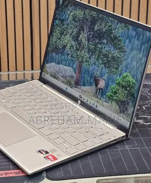 New Laptop HP Pavilion 13 16GB Intel Core i7 SSD 512GB