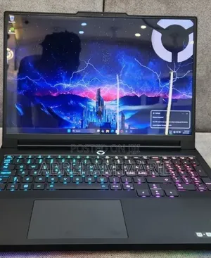New Laptop Lenovo Legion 5i 32GB Intel Core Ultra 9 SSD 2T
