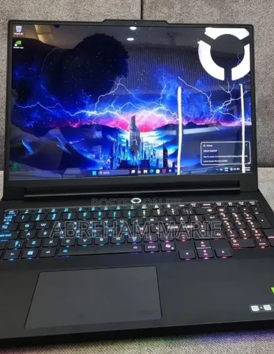 New Laptop Lenovo Legion 5i 32GB Intel Core Ultra 9 SSD 2T