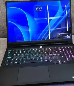 New Laptop Lenovo Legion 5i 32GB Intel Core Ultra 9 SSD 2T