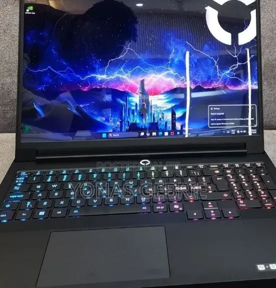 New Laptop Lenovo Legion 5i 32GB Intel Core Ultra 9 SSD 2T