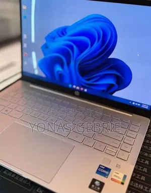 New Laptop HP Pavilion 14 16GB Intel Core i7 SSD 1T