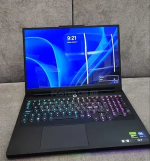 New Laptop Lenovo Legion 5i 32GB Intel Core Ultra 9 SSD 2T