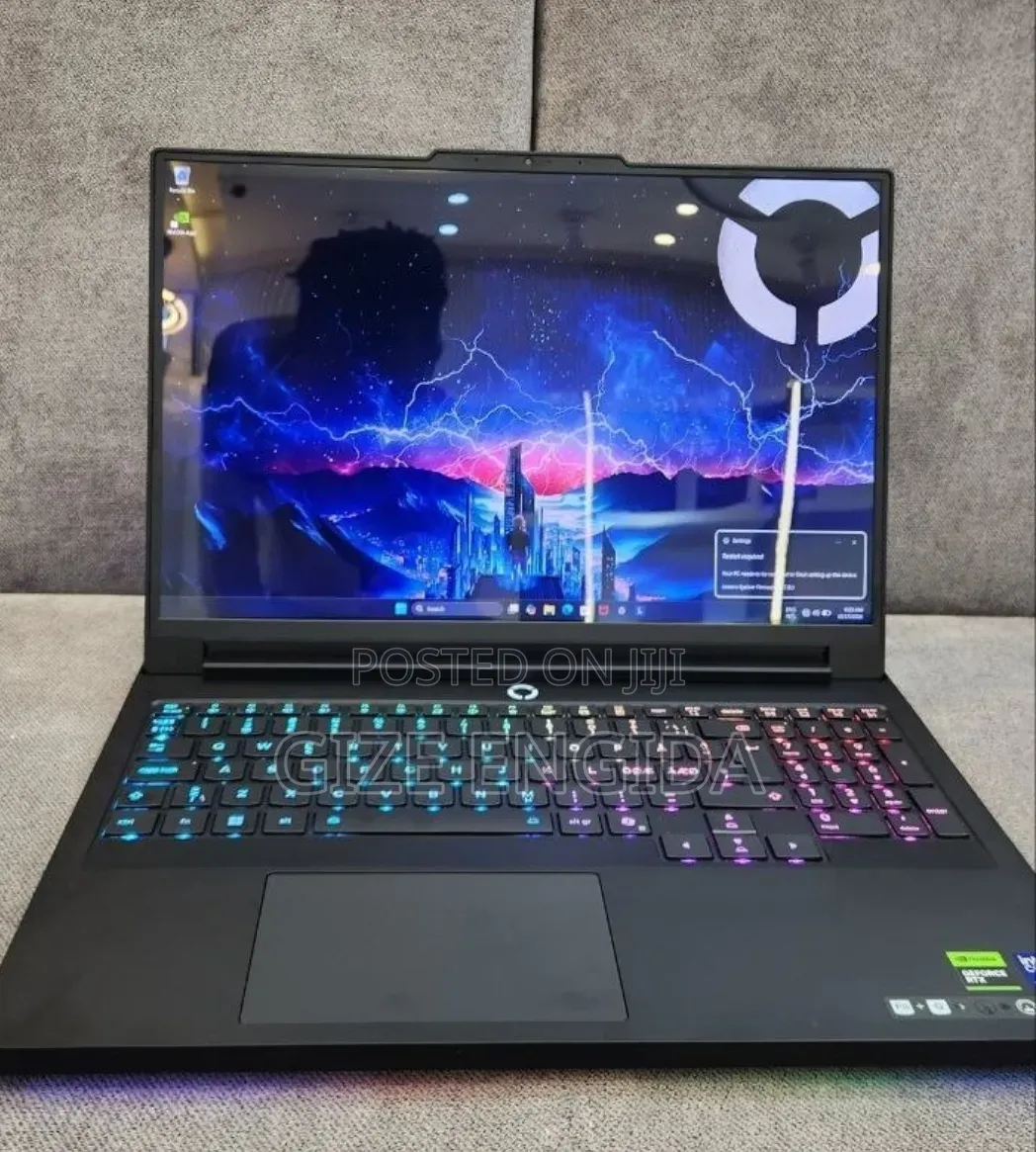 New Laptop Lenovo Legion 5i 32GB Intel Core Ultra 9 SSD 2T