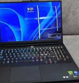 New Laptop Lenovo Legion 5 32GB Intel Core Ultra 9 SSD 2T