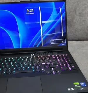 New Laptop Lenovo Legion 5 32GB Intel Core Ultra 9 SSD 2T